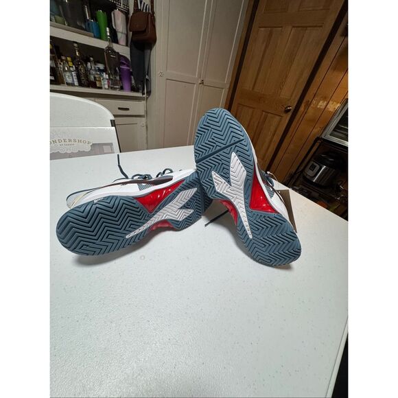 DIADORA MEN'S B.ICON 2 AG size 13 New with tags. Pickleball, tennis shoes - Picture 6 of 8